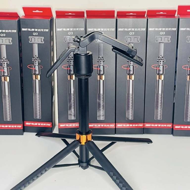 Q13 Selfie Stick Tripod with Wireless Remote Control Smart Auto AI Tracking Stabilizer